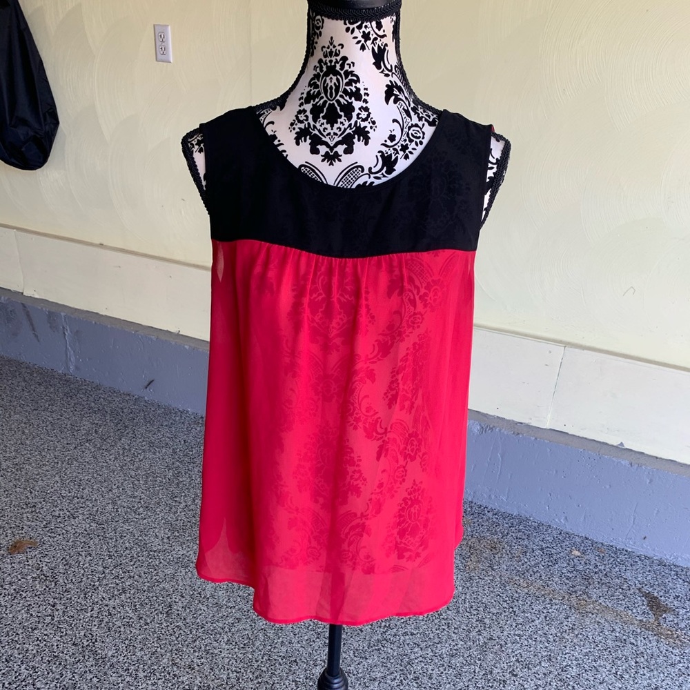 Flowy Sleeveless Shirt